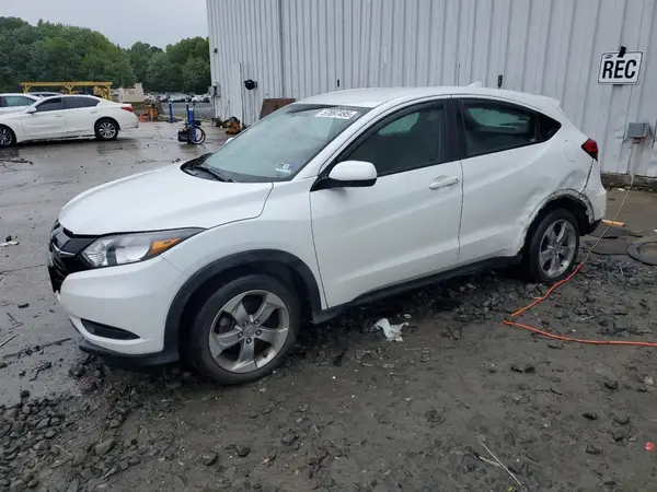 3CZRU6H36HM702498 2017 HONDA HR-V - Image 1