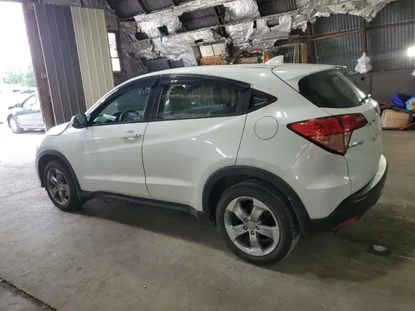 3CZRU6H36HM703148 2017 HONDA HR-V - Image 2