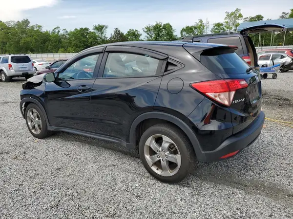 3CZRU6H36JG700917 2018 HONDA HR-V - Image 2
