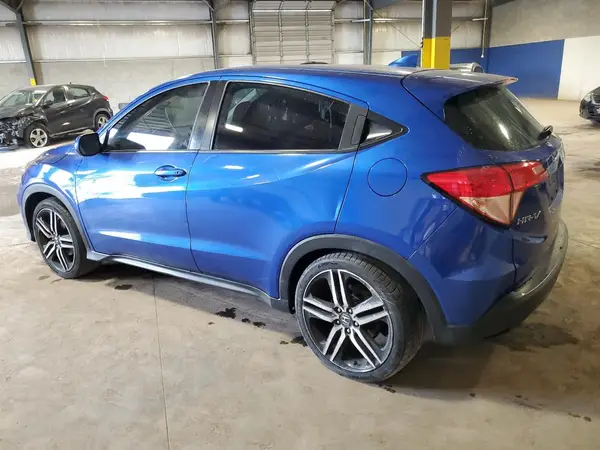 3CZRU6H36JG711352 2018 HONDA HR-V - Image 2