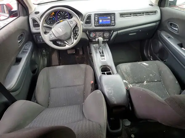 3CZRU6H36JG712310 2018 HONDA HR-V - Image 8