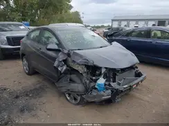 3CZRU6H36JG712484 2018 HONDA HR-V