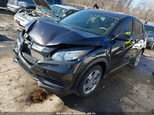 3CZRU6H36JG718236 2018 HONDA HR-V - Image 2