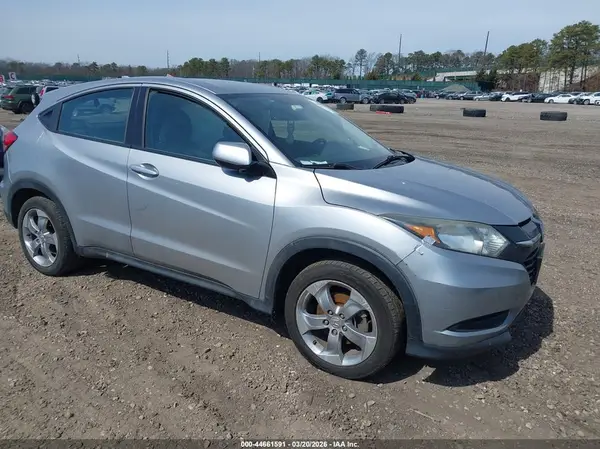 3CZRU6H36JG718396 2018 HONDA HR-V - Image 1