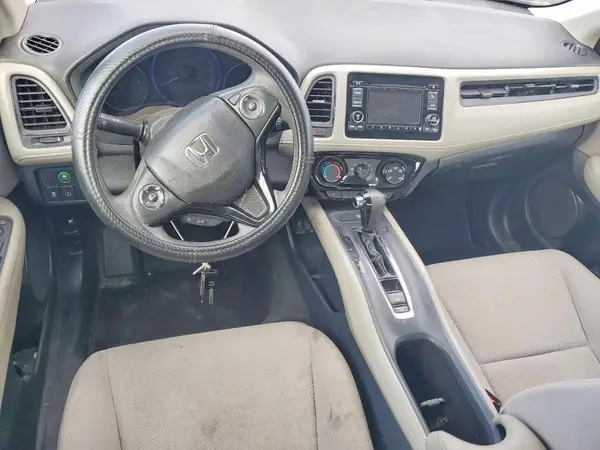 3CZRU6H36JG721329 2018 HONDA HR-V - Image 8