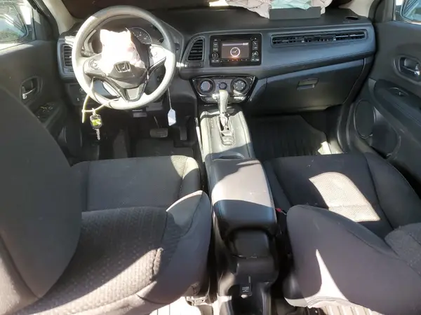 3CZRU6H36JG724036 2018 HONDA HR-V - Image 8