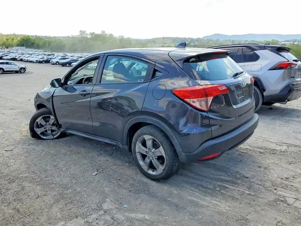 3CZRU6H36JG725302 2018 HONDA HR-V - Image 2