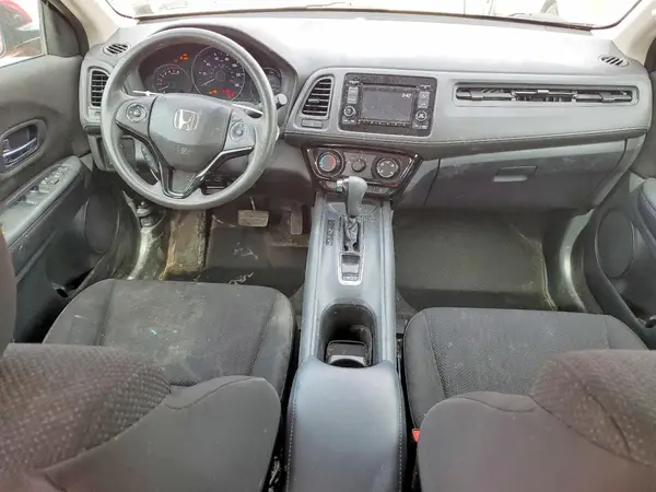 3CZRU6H36JM701700 2018 HONDA HR-V - Image 8