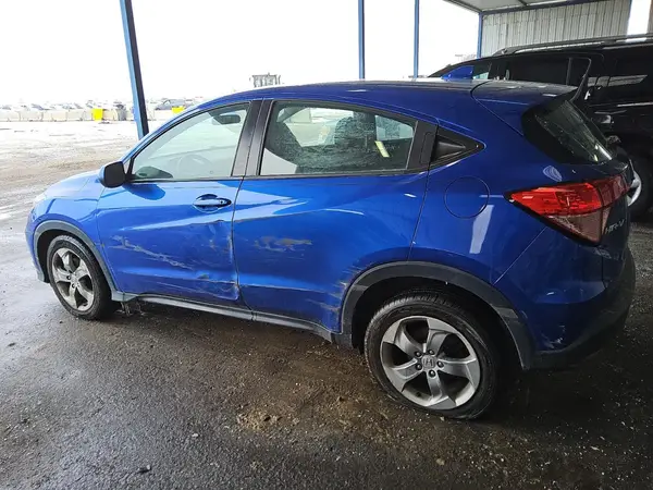 3CZRU6H36JM703169 2018 HONDA HR-V - Image 2