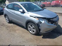 3CZRU6H36JM717251 2018 HONDA HR-V