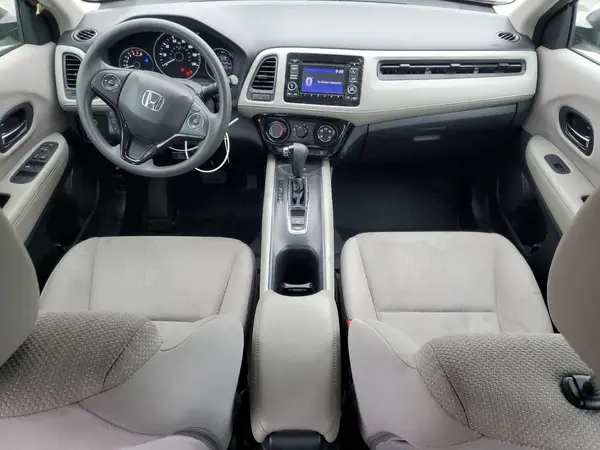 3CZRU6H36JM717864 2018 HONDA HR-V - Image 8