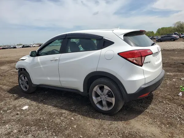 3CZRU6H36JM717895 2018 HONDA HR-V - Image 2