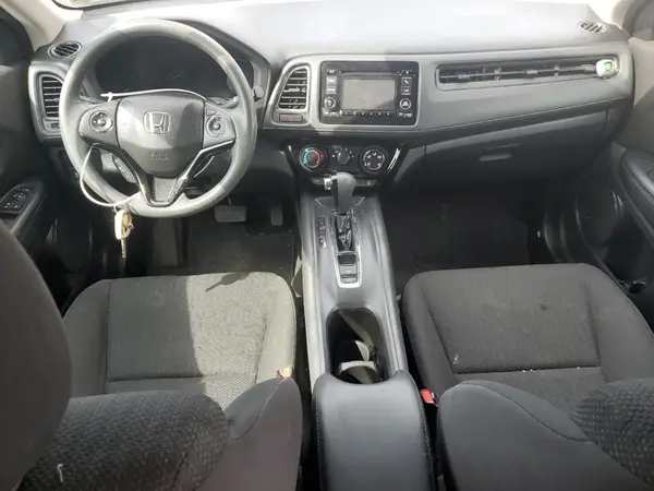 3CZRU6H36JM720960 2018 HONDA HR-V - Image 8