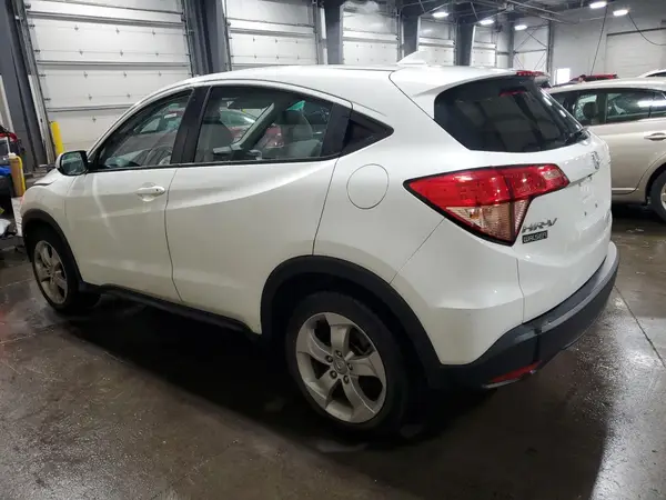 3CZRU6H36JM722854 2018 HONDA HR-V - Image 2