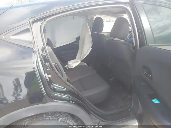3CZRU6H36KG701194 2019 HONDA HR-V - Image 8