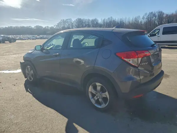 3CZRU6H36KG702765 2019 HONDA HR-V - Image 2
