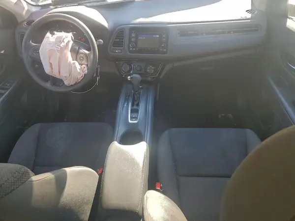 3CZRU6H36KG702765 2019 HONDA HR-V - Image 8