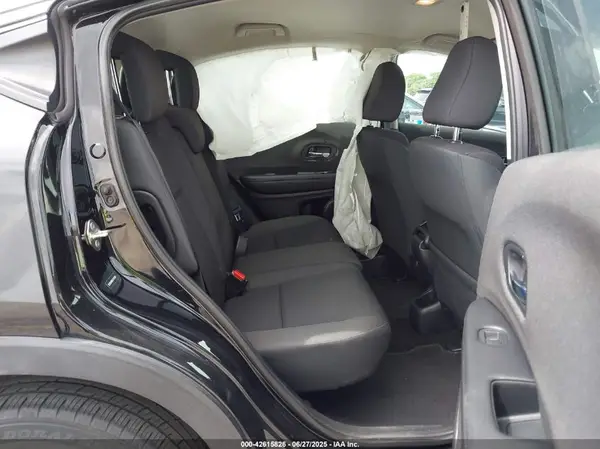 3CZRU6H36KG704306 2019 HONDA HR-V - Image 8
