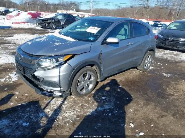 3CZRU6H36KG710722 2019 HONDA HR-V - Image 2