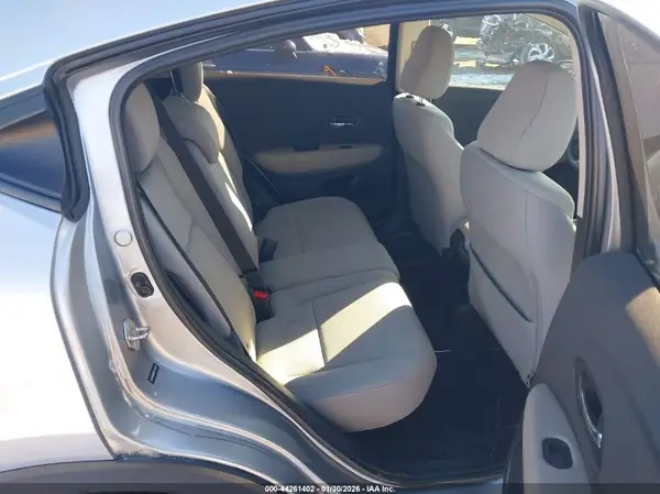 3CZRU6H36KG710722 2019 HONDA HR-V - Image 8