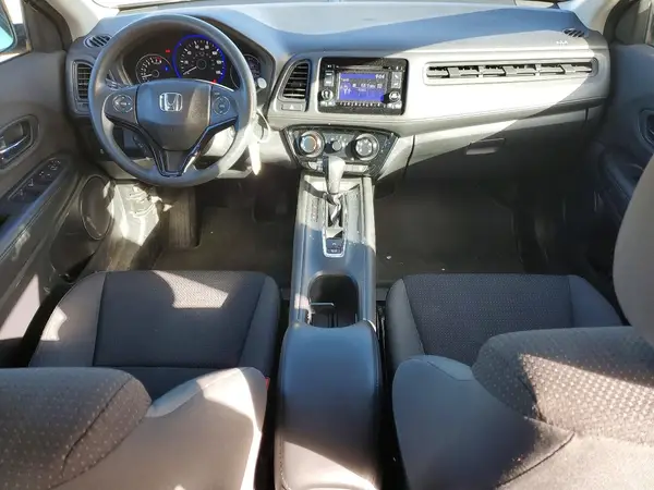 3CZRU6H36KG716584 2019 HONDA HR-V - Image 8