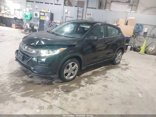 3CZRU6H36KG720134 2019 HONDA HR-V - Image 2