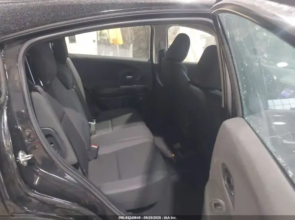 3CZRU6H36KG720134 2019 HONDA HR-V - Image 8