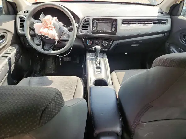 3CZRU6H36KG728069 2019 HONDA HR-V - Image 8