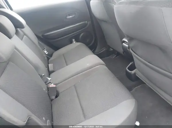 3CZRU6H36KG728508 2019 HONDA HR-V - Image 8
