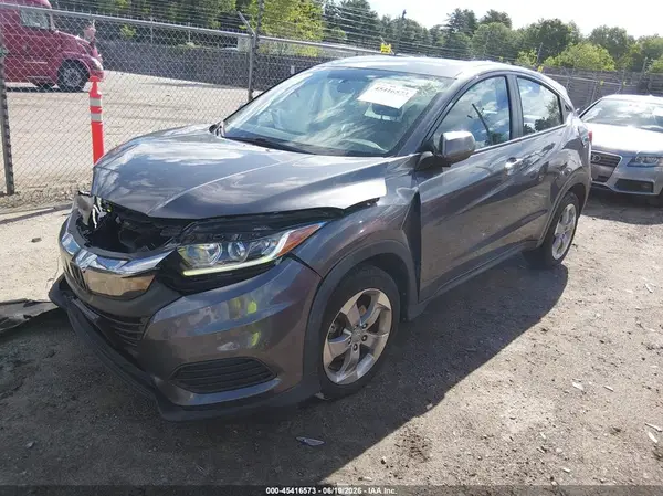 3CZRU6H36KG728914 2019 HONDA HR-V - Image 2