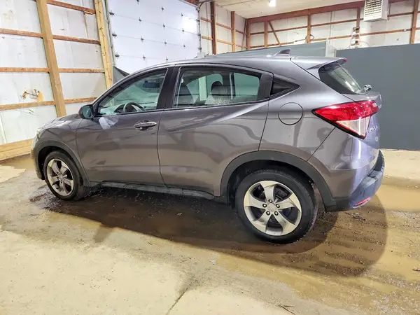 3CZRU6H36KG734695 2019 HONDA HR-V - Image 2