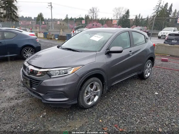 3CZRU6H36KM724749 2019 HONDA HR-V - Image 2
