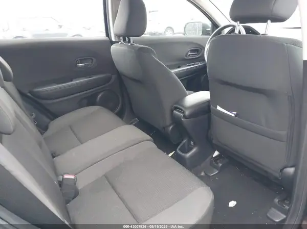 3CZRU6H36LG701892 2020 HONDA HR-V - Image 8