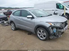 3CZRU6H36LM700243 2020 HONDA HR-V