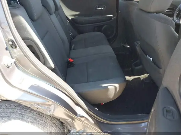 3CZRU6H36LM714448 2020 HONDA HR-V - Image 8