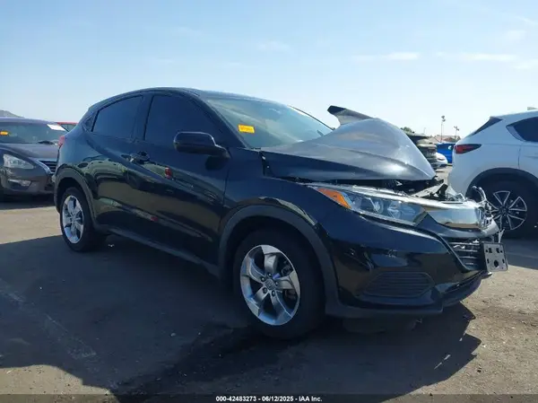 3CZRU6H36LM717303 2020 HONDA HR-V - Image 1