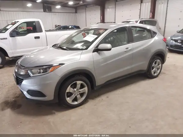3CZRU6H36LM724705 2020 HONDA HR-V - Image 2