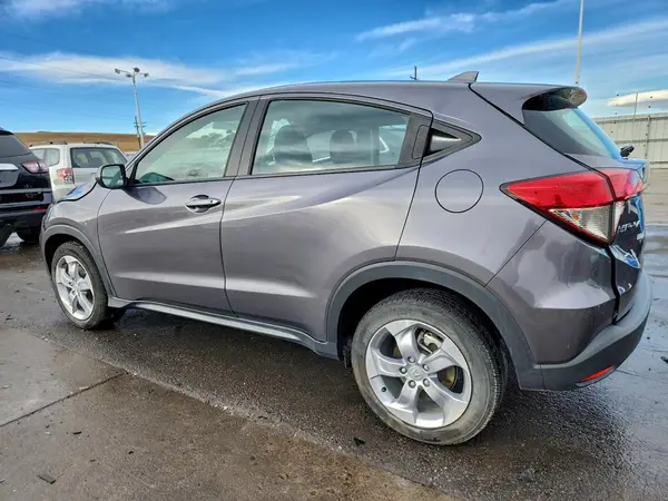 3CZRU6H36MM707811 2021 HONDA HR-V - Image 2
