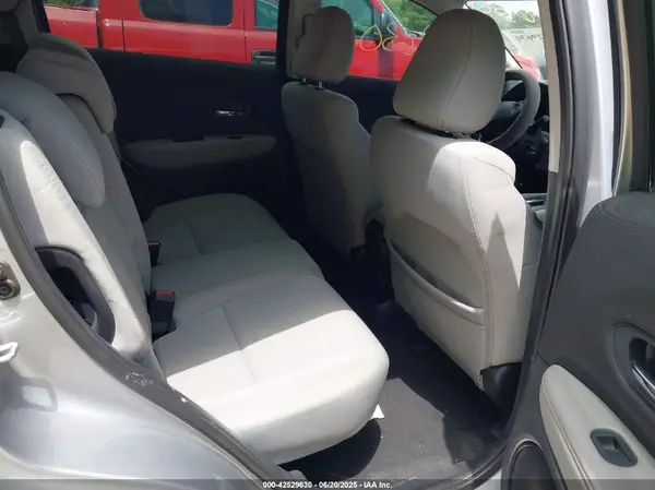 3CZRU6H36MM715696 2021 HONDA HR-V - Image 8