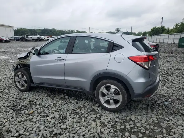 3CZRU6H36MM753056 2021 HONDA HR-V - Image 2