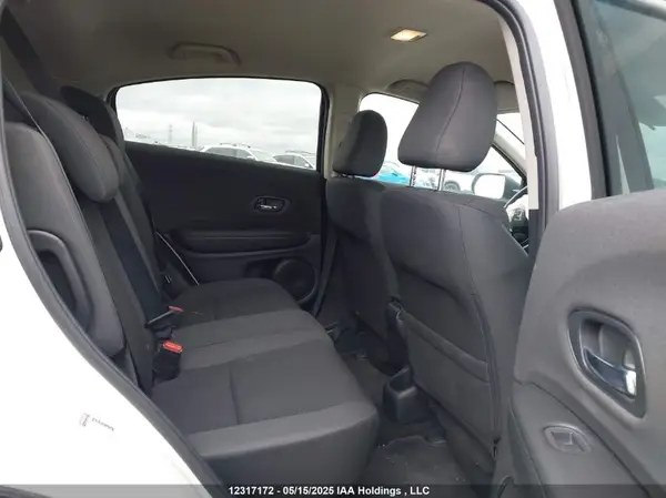 3CZRU6H36NM103502 2022 HONDA HR-V - Image 8
