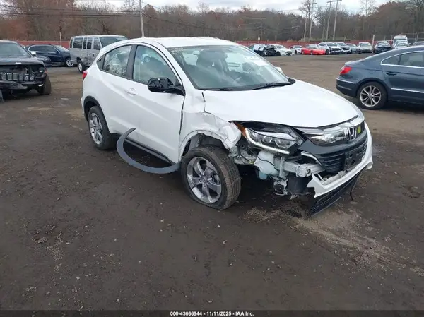 3CZRU6H36NM702710 2022 HONDA HR-V - Image 1