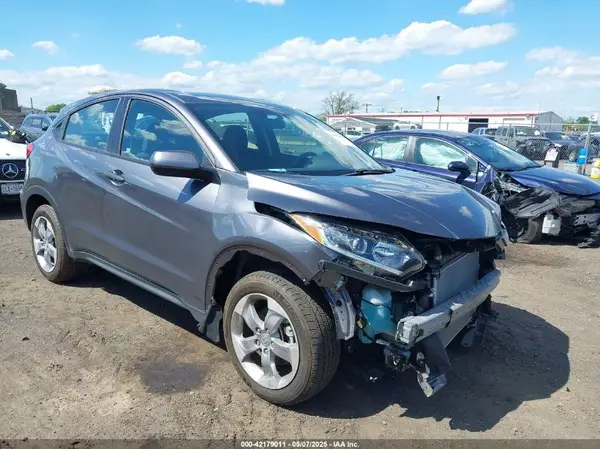 3CZRU6H36NM708460 2022 HONDA HR-V - Image 1