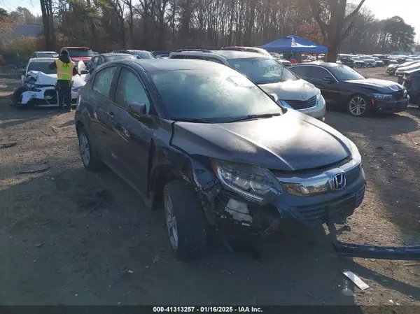 3CZRU6H36NM715991 2022 HONDA HR-V - Image 1