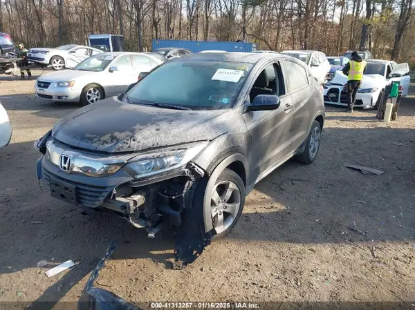 3CZRU6H36NM715991 2022 HONDA HR-V - Image 2