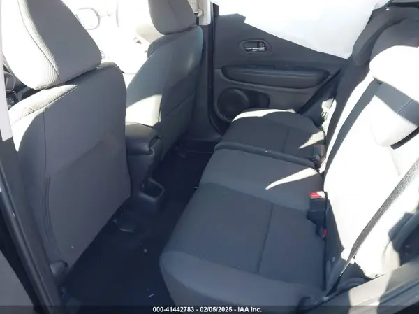 3CZRU6H36NM718745 2022 HONDA HR-V - Image 8