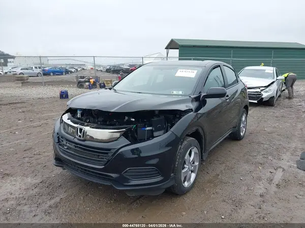 3CZRU6H36NM725856 2022 HONDA HR-V - Image 2