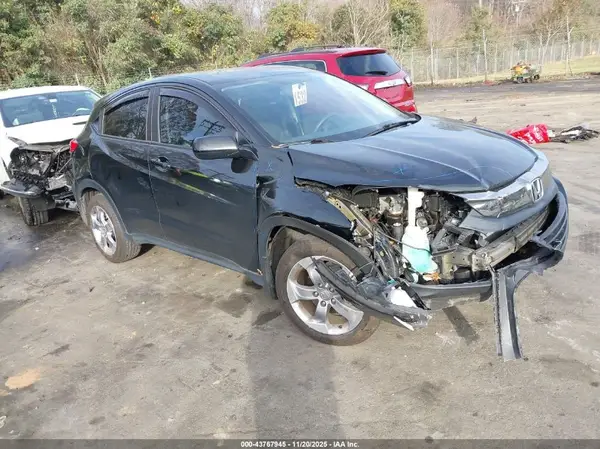 3CZRU6H36NM728059 2022 HONDA HR-V - Image 1