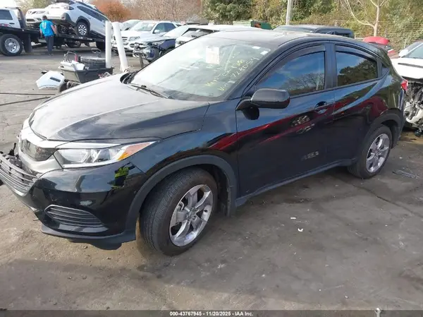 3CZRU6H36NM728059 2022 HONDA HR-V - Image 2