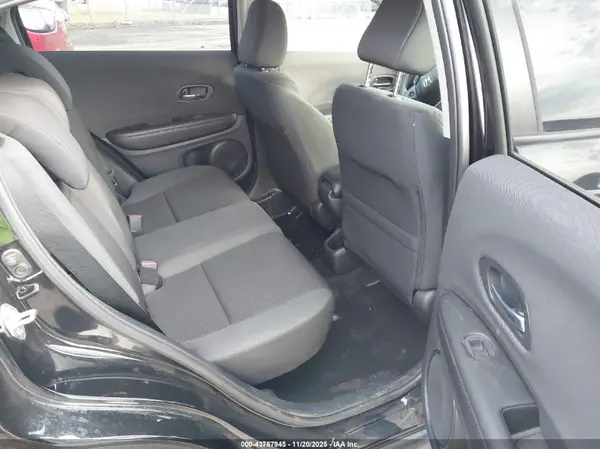 3CZRU6H36NM728059 2022 HONDA HR-V - Image 8